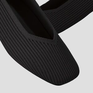 VIVAIA Square-Toe V-Cut Flats (Margot 2.0) Sz 40.5